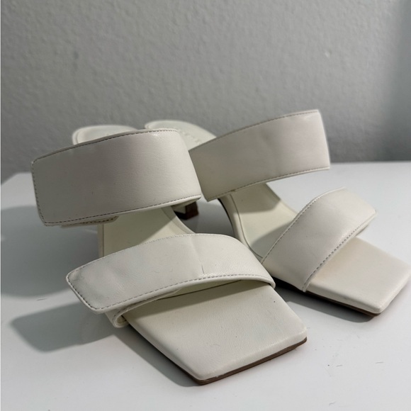 Open edit white  Double-Strap Square Toe Mid-Heel Mule - Picture 3 of 8